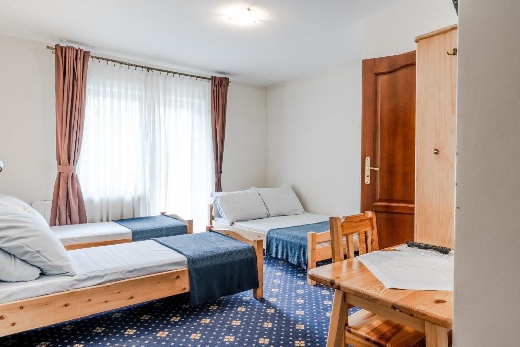 Отели типа «постель и завтрак» Dunajecki Dworek Бялы-Дунаец-89