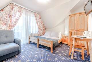 Отели типа «постель и завтрак» Dunajecki Dworek Бялы-Дунаец-1
